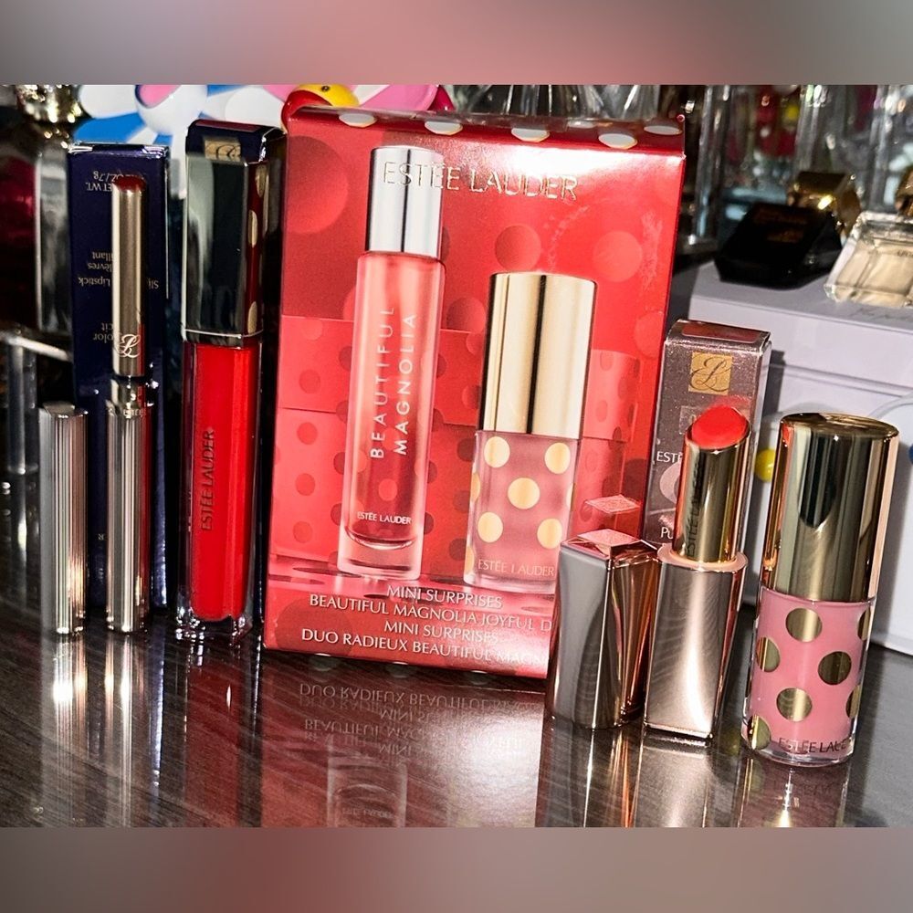 Estée Lauder 5pc Make-up Set - Picture 5 of 17